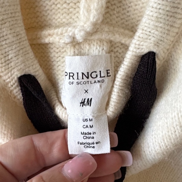 Pringle Cream and Black Turtleneck Sweater - Picture 2 of 4